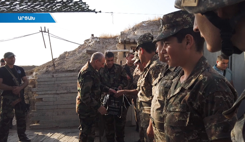 Artsakh President visits military bases