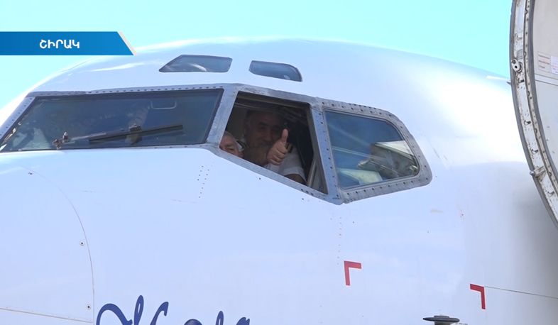 Pobeda restarts selling tickets