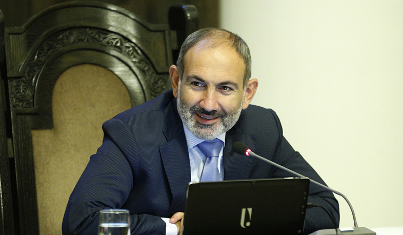 Cabinet meeting focuses on army issues