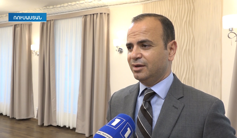 Սինանյանը հանդիպել է ՌԴ հայ համայնքի ներկայացուցիչներին