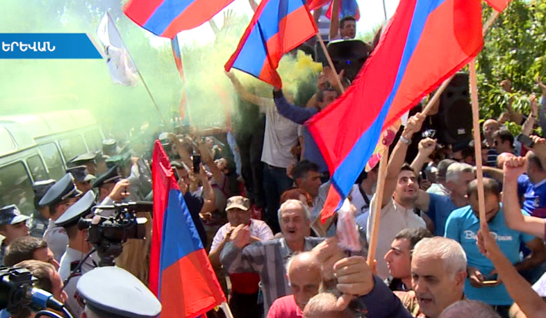 Robert Kocharyan supporters to protest