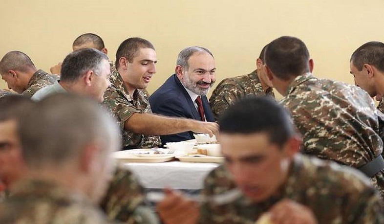 Սեպտեմբերի 21-ը՝ սննդի ապահովման նոր համակարգի անցած զորամասում. Նիկոլ Փաշինյան