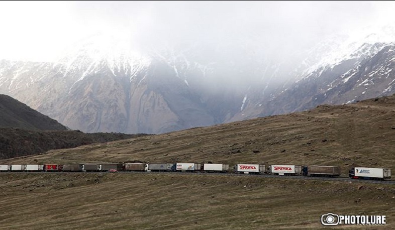 Վերին Լարսի ռուսական հատվածում խցանումը տեխնիկական բնույթի է