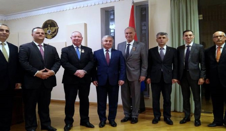 Ավստրալացի խորհրդարանականներն Արցախում են