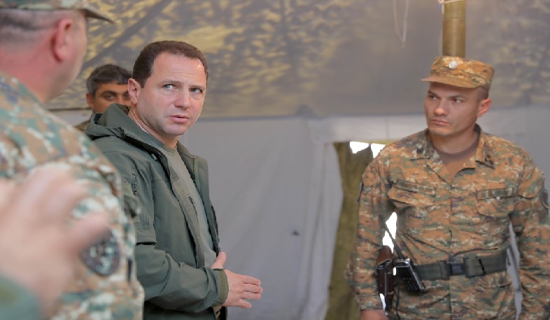 ՀՀ պաշտպանության նախարար Դավիթ Տոնոյանն այցելել է ՊՆ «Զառ» ուսումնական կենտրոն