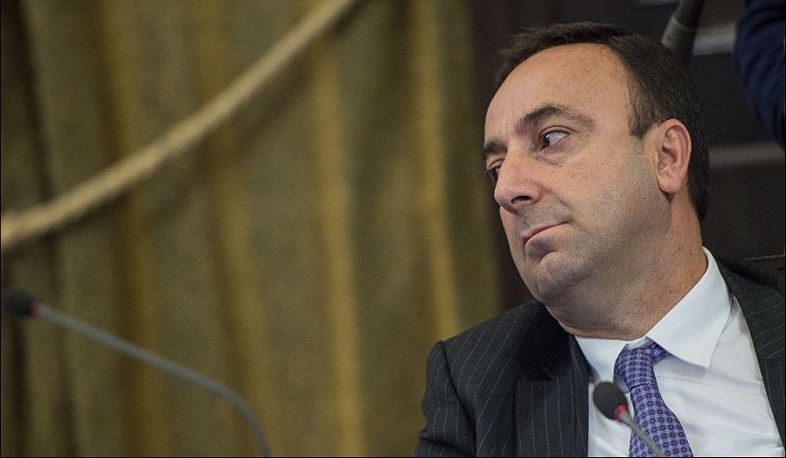 Հրայր Թովմասյանի լիազորությունների դադարեցման որոշման նախագիծը՝ ԱԺ-ի օրակարգում