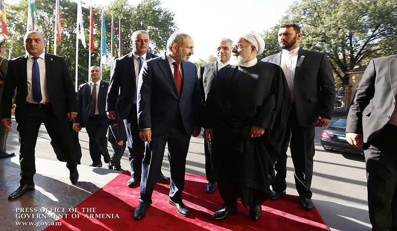 Իրանը պատրաստ է Հայաստանի հետ ընդլայնել «Գազ՝ էլեկտրաէներգիայի դիմաց» ծրագիրը. Փաշինյան - Ռոհանի առանձնազրույց