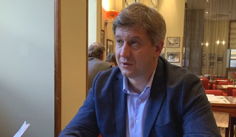 Առաջին պաշտոնանկությունը Զելենսկու թիմում