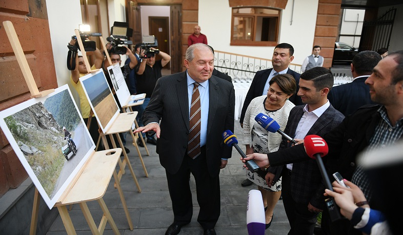 Նախագահը՝ «Հայրենիքի պաշտպան» ծրագրի երիտասարդների ֆոտոաշխատանքների ցուցահանդեսում