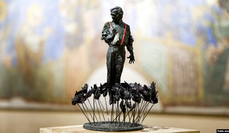 Շառլ Ազնավուրի արձանի պաշտոնական բացումը տեղի կունենա հուլիսի 18-ին