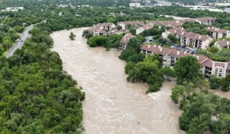 Texasda daşqın nəticəsində ölənlərin sayı 80-i ötüb