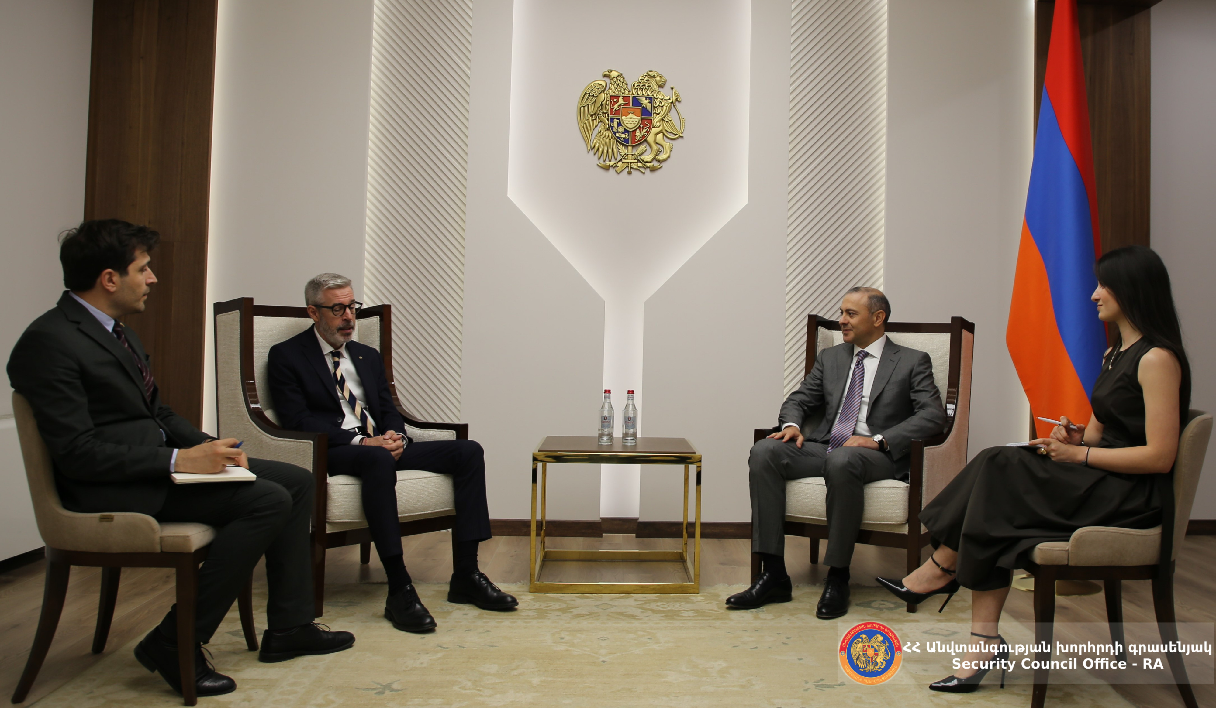 Двусторонние отношения имеют большой потенциал для развития: Посол Швеции Армену Григоряну