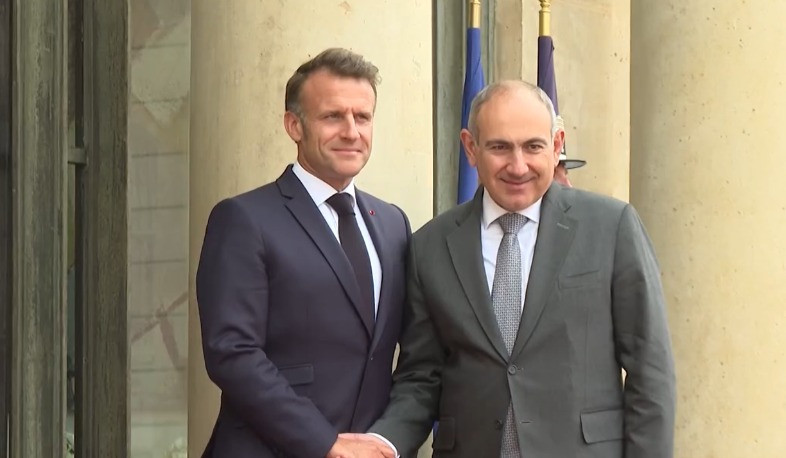 Ելիսեյան պալատում հանդիպում ունեցա Ֆրանսիայի նախագահ Էմանուել Մակրոնի հետ. վարչապետ