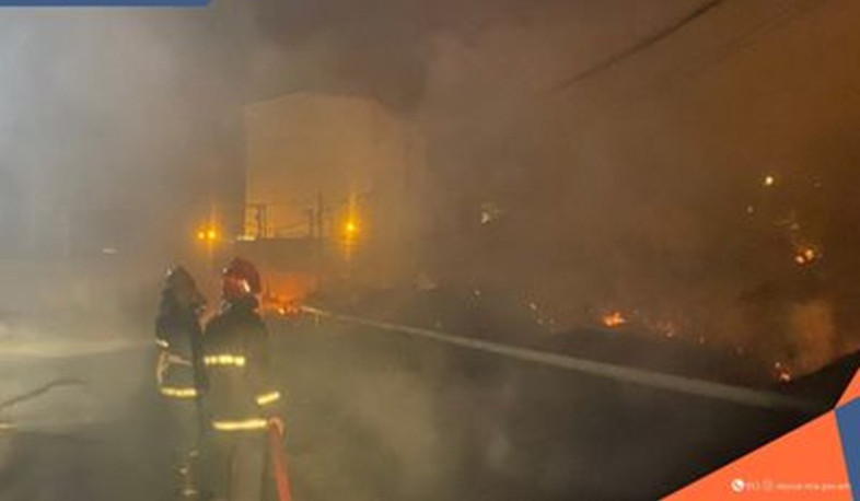 Թբիլիսյան խճուղում այրվել է խոտածածկույթ