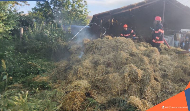 Հրդեհ Շաքի գյուղում․ փրկարարները կանխել են դրա տարածումը