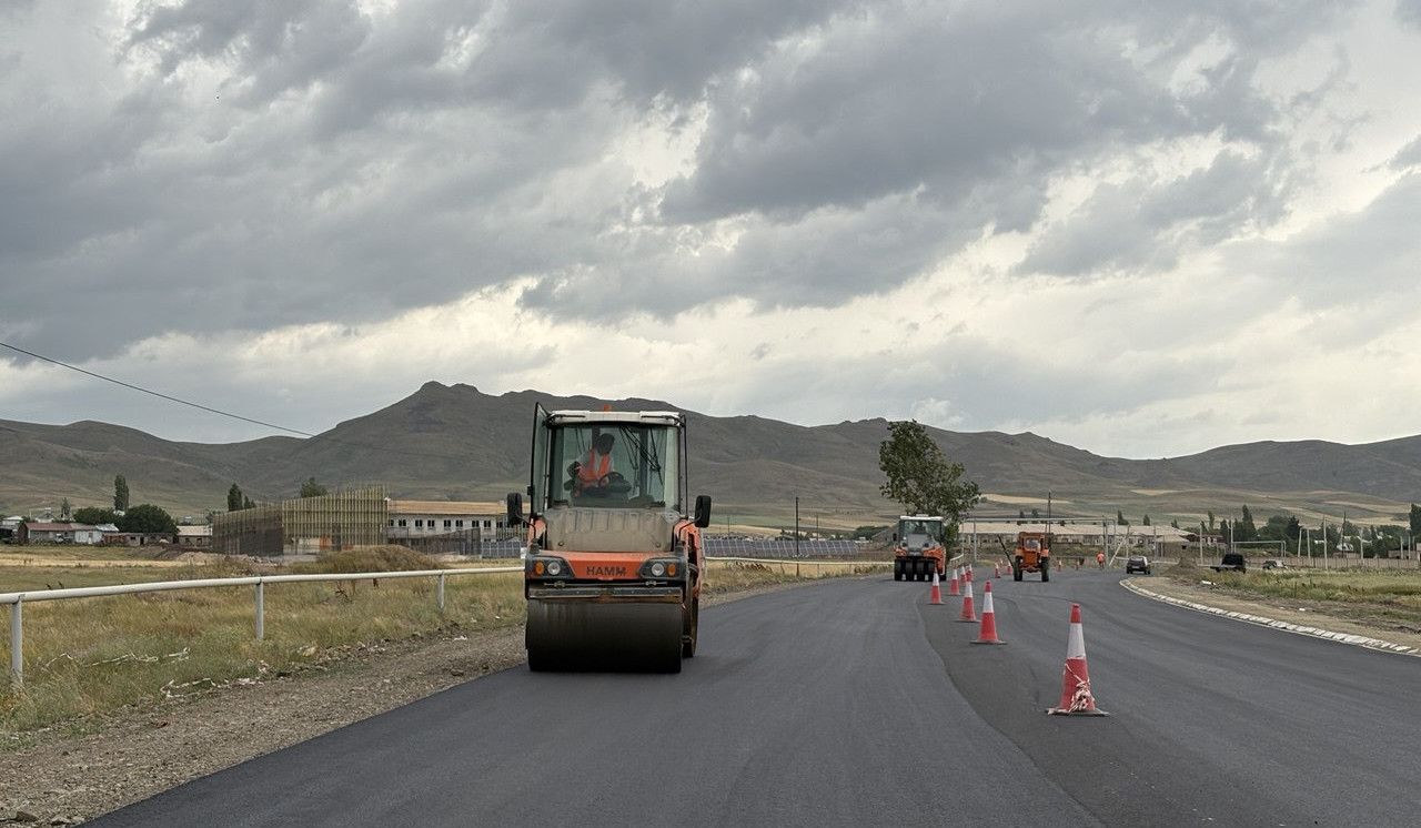 Հիմնանորոգվում է Մ-1, Երևան-Գյումրի-ՀՀ սահման միջպետական ավտոճանապարհի մի հատվածը