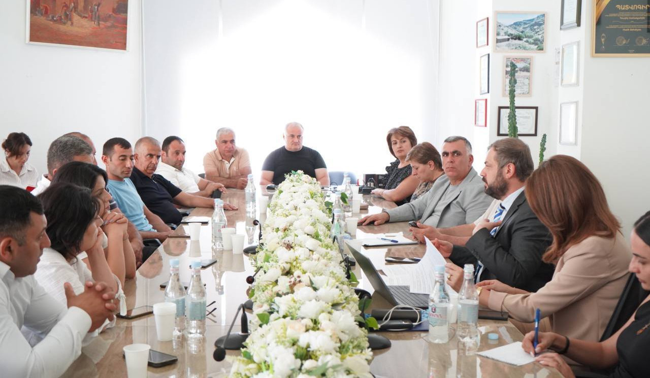 Քննարկվել են Արենի գինու զբոսաշրջային կլաստերի ձևավորման ուղղությամբ իրականացվող աշխատանքները