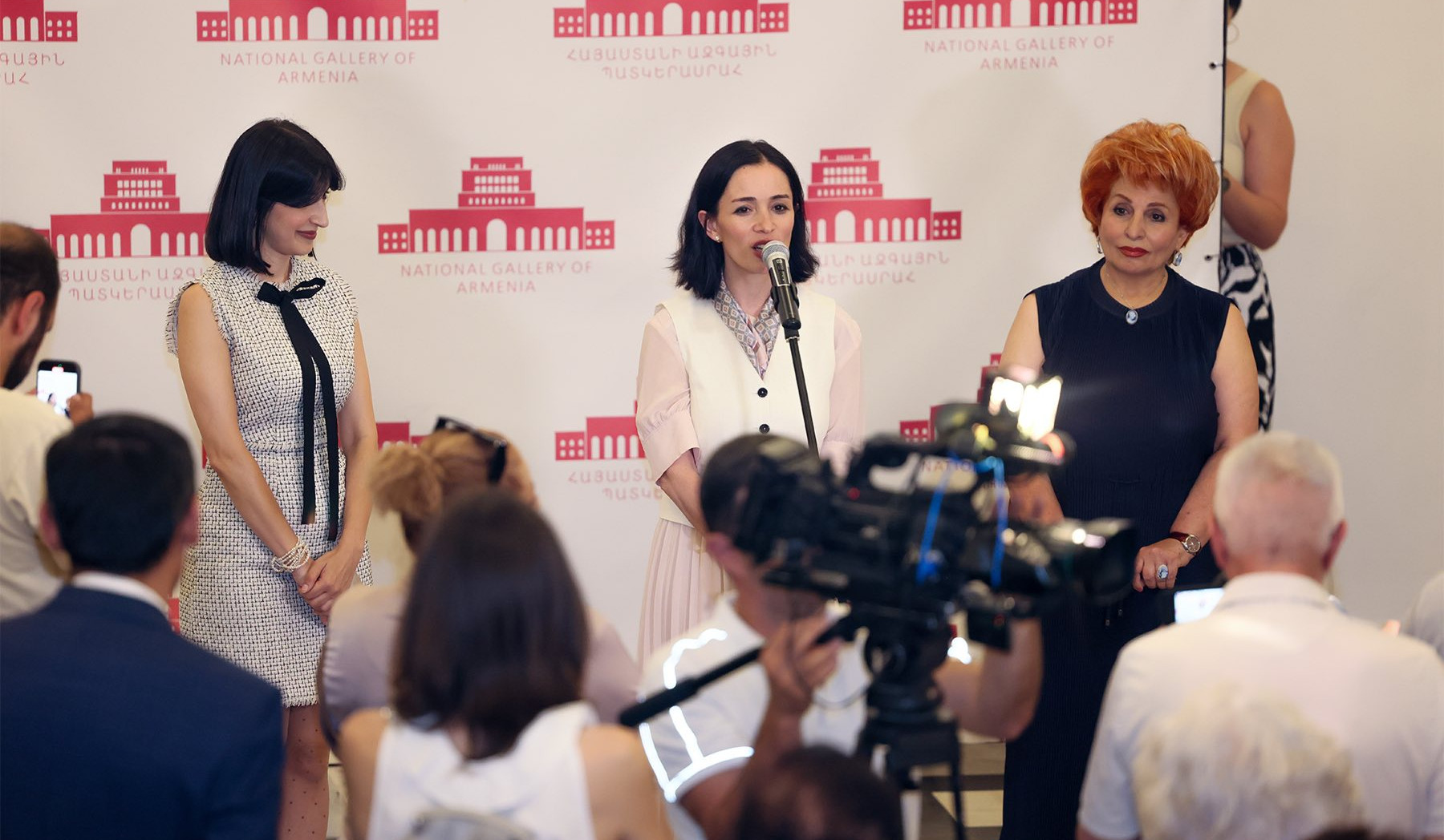 Հայաստանի ազգային պատկերասրահում բացվել է Ժան Ժանսեմի ծննդյան 105-ամյակին նվիրված ցուցադրությունը