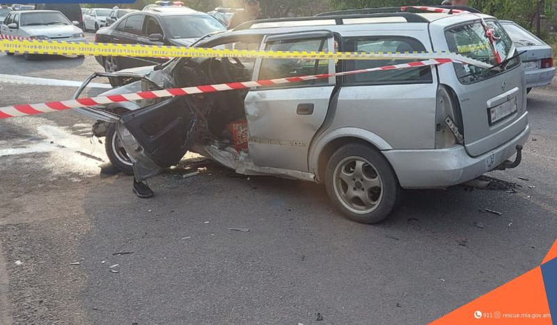 Ախուրյանի խճուղում մեքենաներ են բախվել․ տուժածը հոսպիտալացվել է