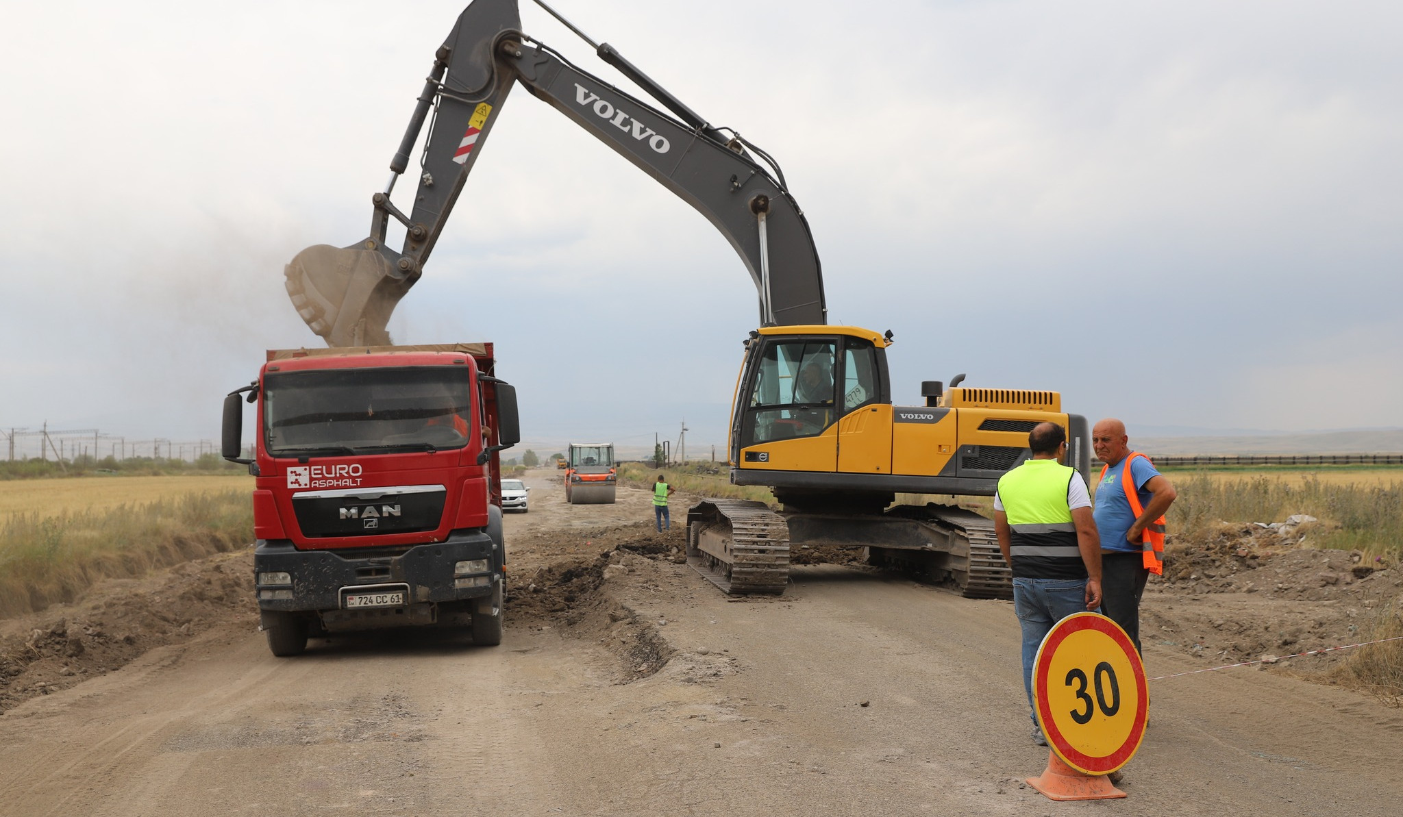 Մեկնարկել են Գյումրի-Արևիկ-Այգաբաց-Վարդաքար ճանապարհի մի հատվածի շինաշխատանքները