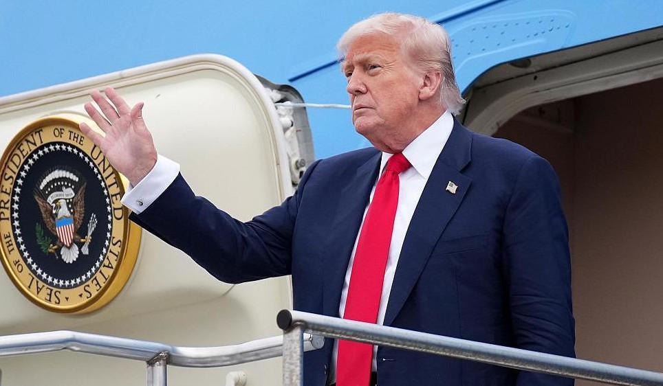 Trump approval rating sinks to 40%, the lowest of his term: Reuters