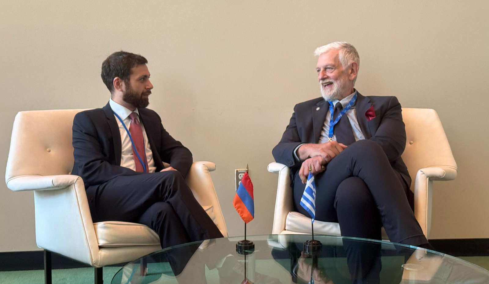 Заместители глав МИД Армении и Греции обсудили региональные проблемы