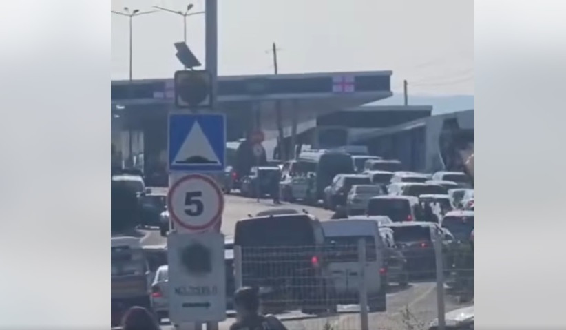 Հայաստան-Վրաստան սահմանին զբոսաշրջային հերթեր են. Գևորգ Պապոյան