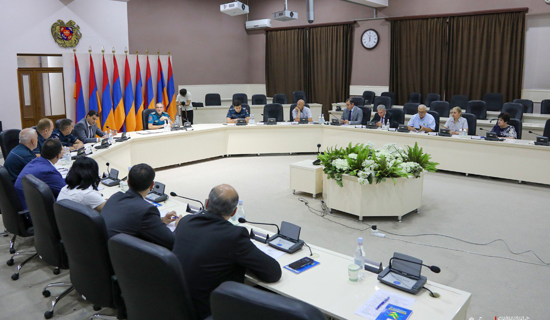 Քննարկվել են սողանքավտանգ վայրերում անտառապատման և ջրահեռացման աշխատանքների վերահսկողության խստացման հարցեր