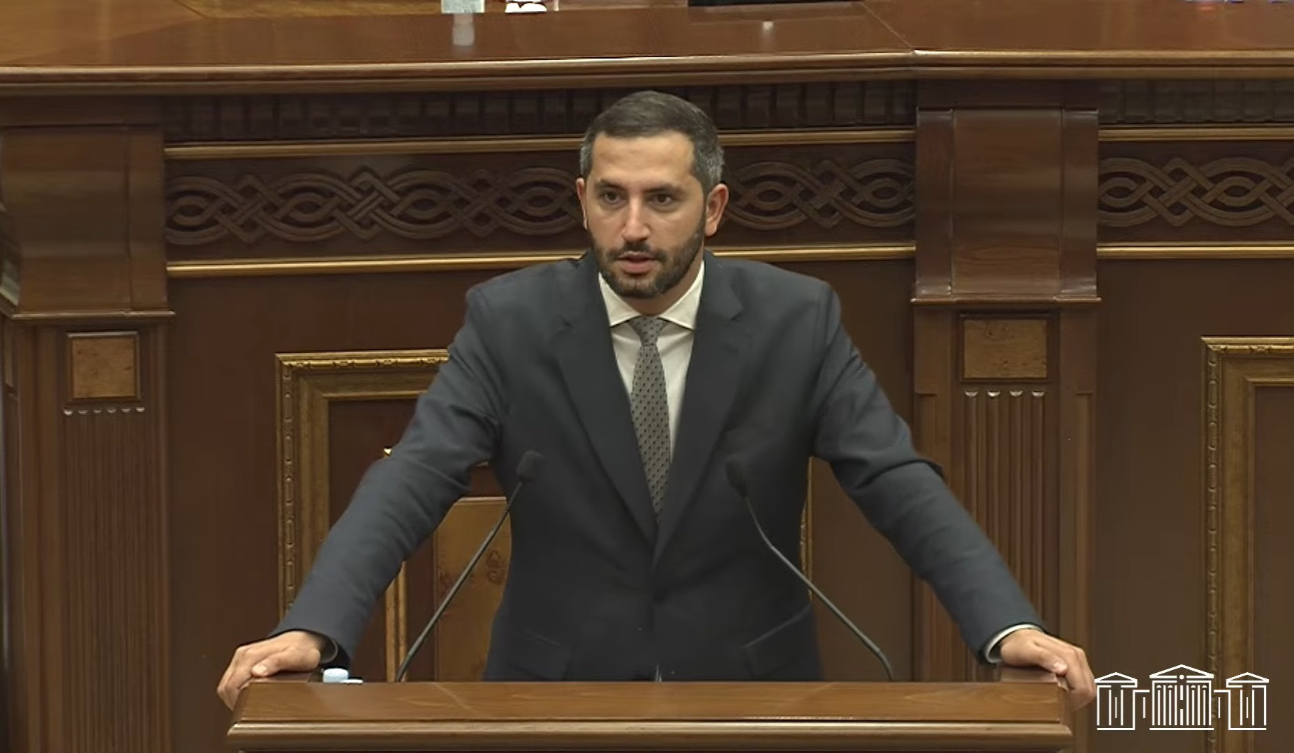 Если дороги открываются для Азербайджана, то они открываются и для Армении: Рубен Рубинян