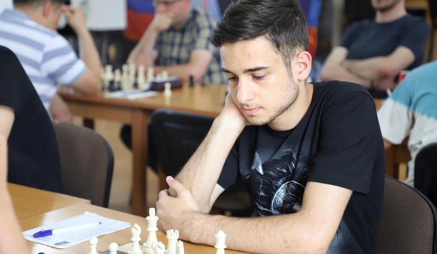 Վալտեր Գյուրջինյանը՝ Եվրոպայի մինչև 16 տարեկանների կայծակնային շախմատի բրոնզե մեդալակիր