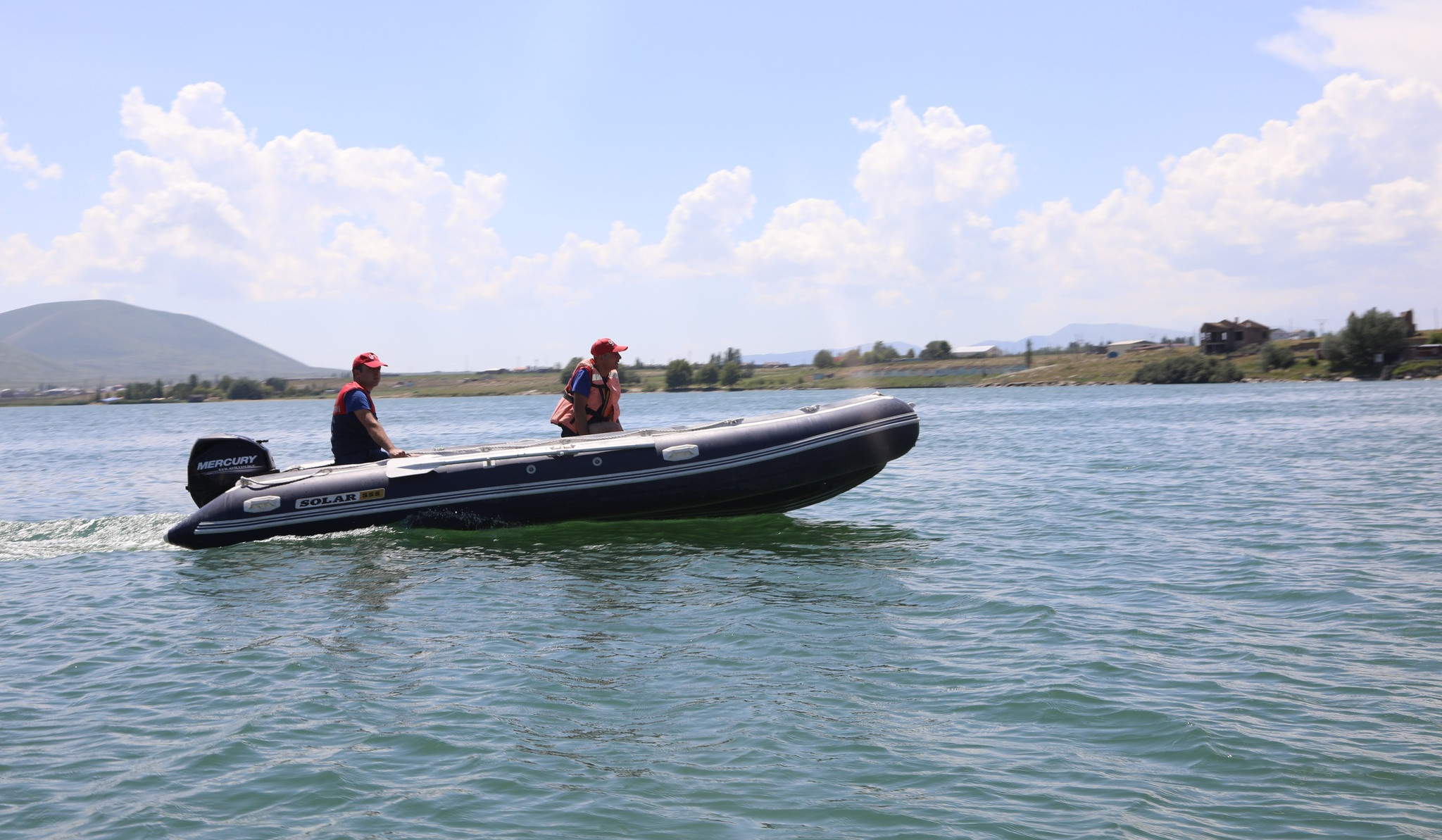 Քաղաքացին լողալով հեռացել է ափից և չի կարողացել վերադառնալ. օգնության են հասել ջրափրկարարները