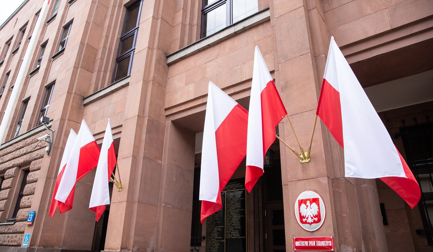 We welcome historic declaration agreed by leaders of Azerbaijan and Armenia:  Ministry of Foreign Affairs of Poland