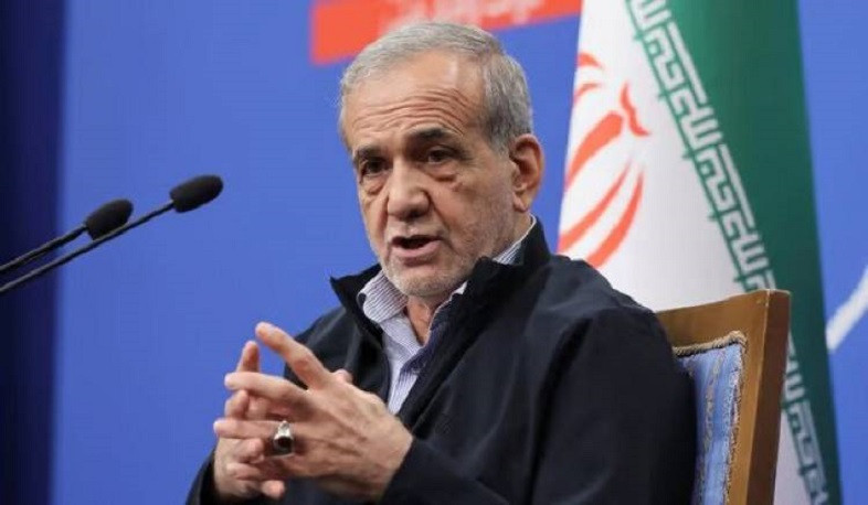 Iranian president on unblocking regional communications