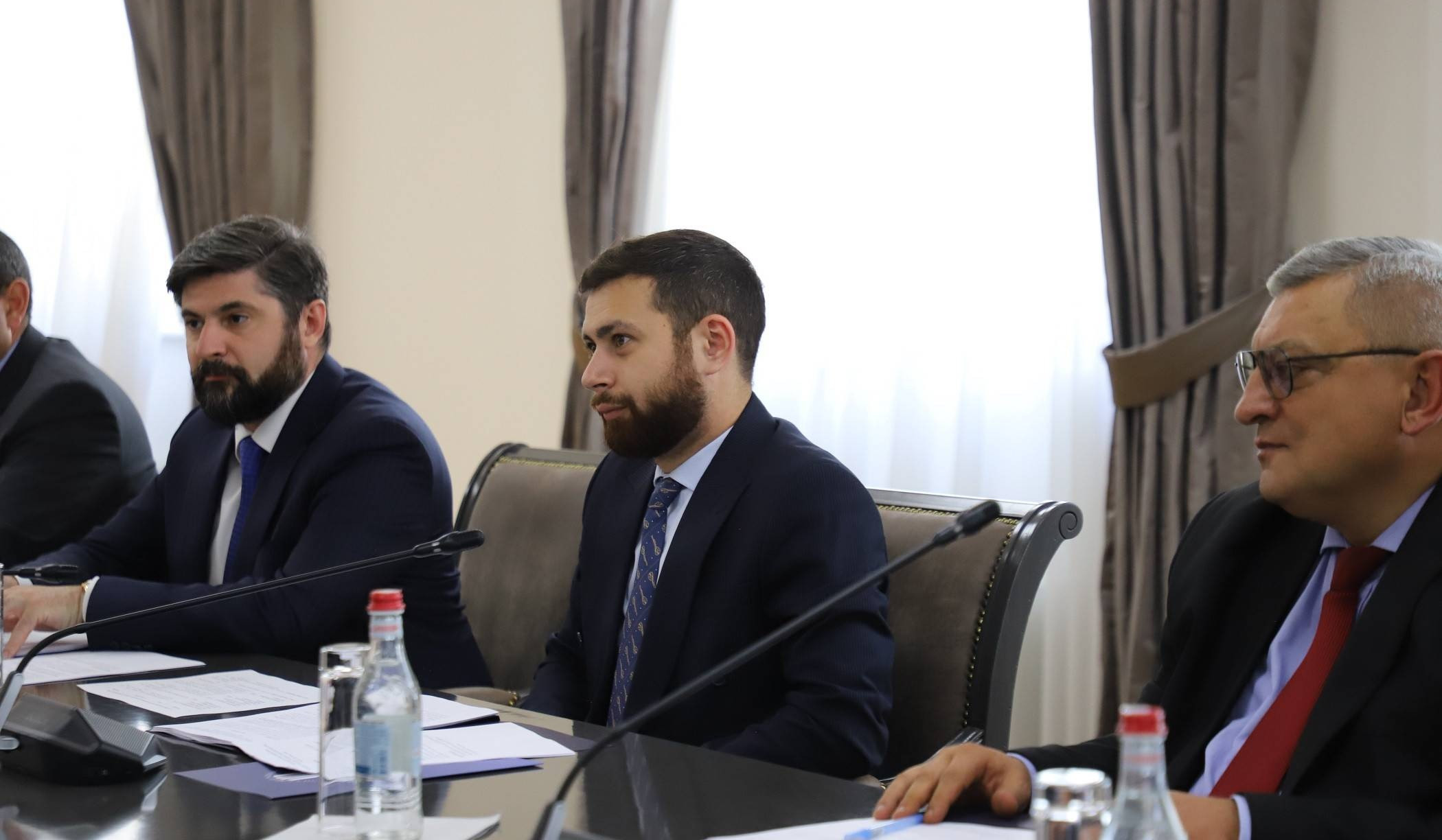 Վահան Կոստանյանը Օմանի ԱԳ փոխնախարարին է ներկայացրել տարածաշրջանային խաղաղության հասնելու ՀՀ-ի տեսլականը