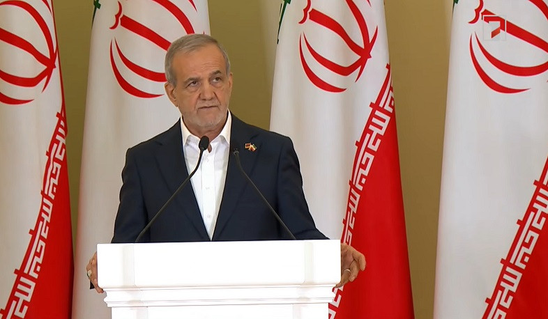 Мы желаем мира и спокойствия нашим соседям, особенно соседнему государству Армения: Пезешкиан