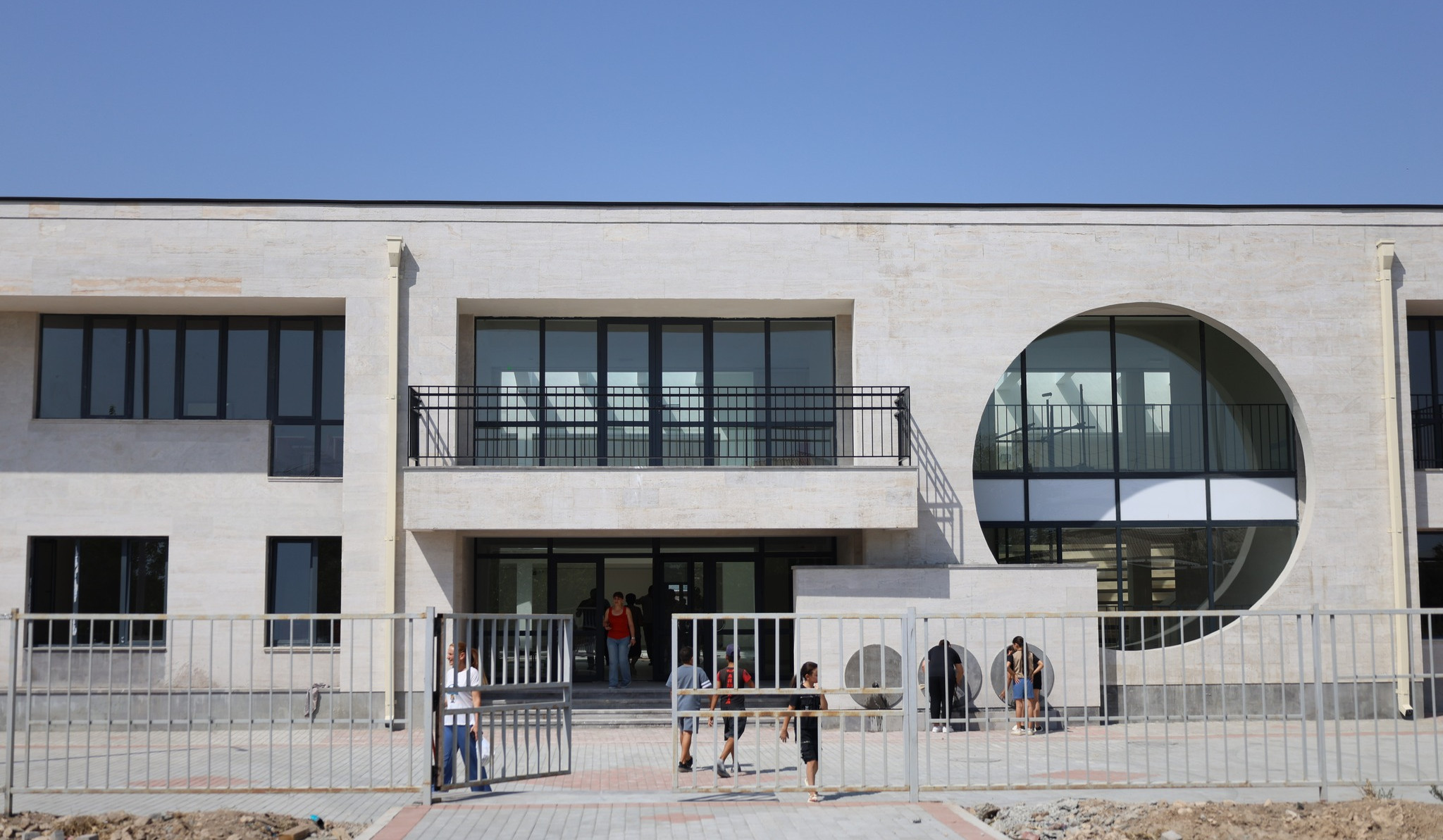 Սասունիկի նորակառույց միջնակարգ դպրոցը գրեթե պատրաստ է շահագործման