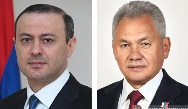 Armen Qriqoryan və Sergey Şoyqu ER-RF gündəliyi ilə bağlı məsələləri müzakirə ediblər