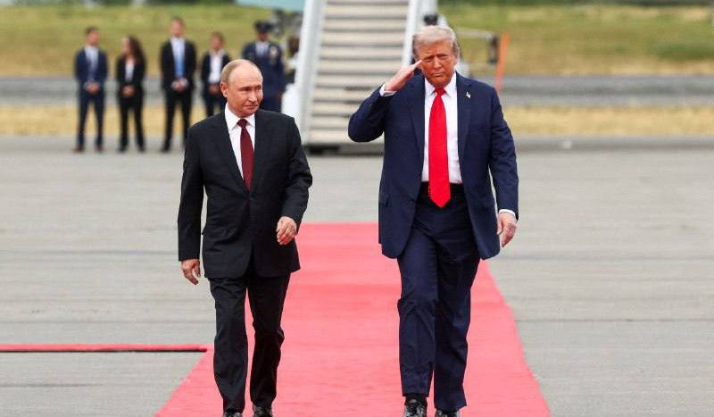 Putin sees 'light at the end of the tunnel' in Russia-US relations