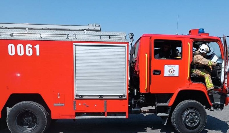 Բարձրաշեն գյուղի այգիների մոտակայքում ավտոմեքենա է այրվել