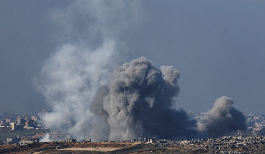 Smoke billows over Gaza City as Israeli operation continues