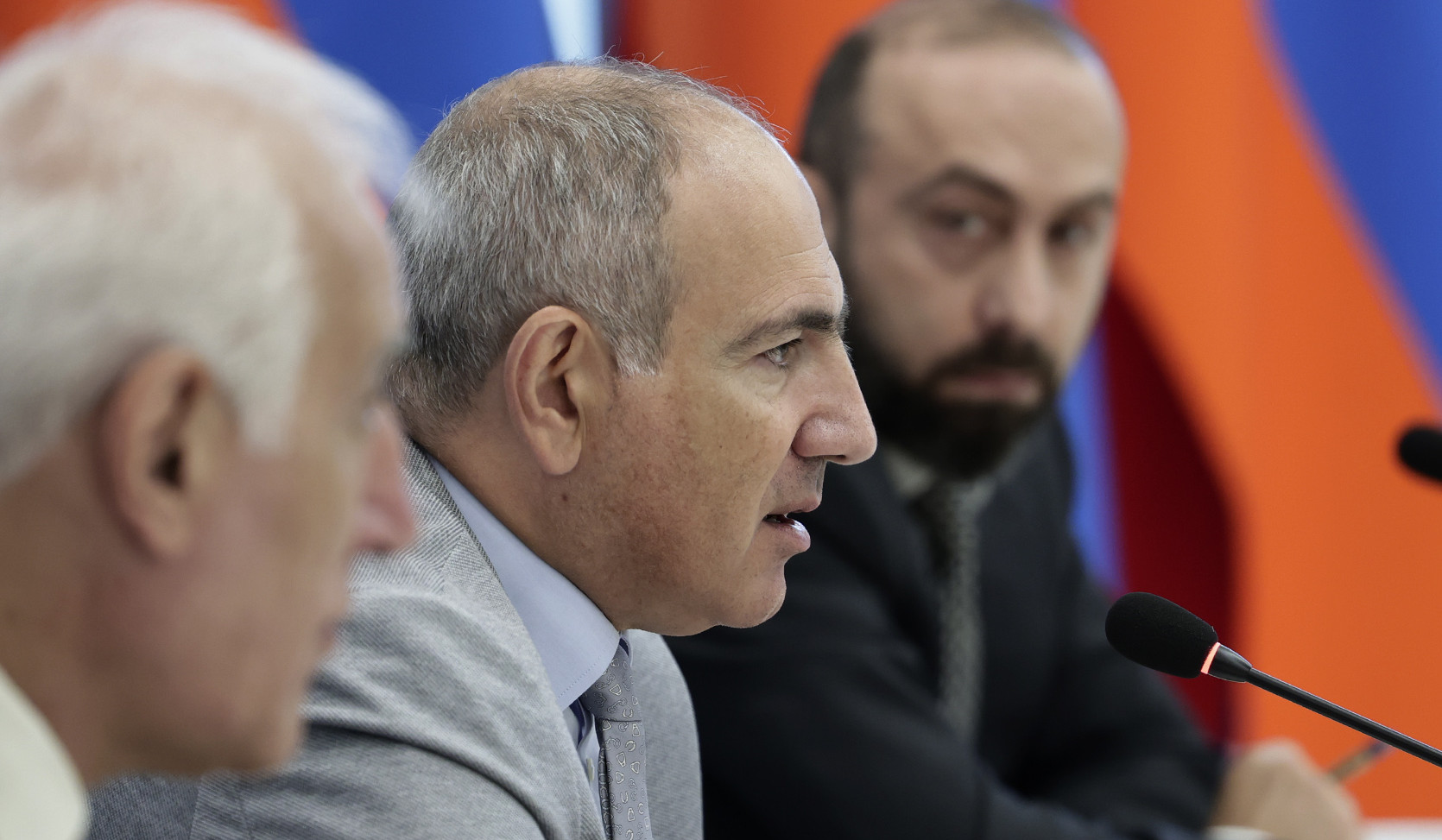 Մեր օրերում տեսությունները չեն պարտադրվում էլիտաների կողմից, այլ ծնվում են ժողովրդի գիտակցության խորքից. Փաշինյան