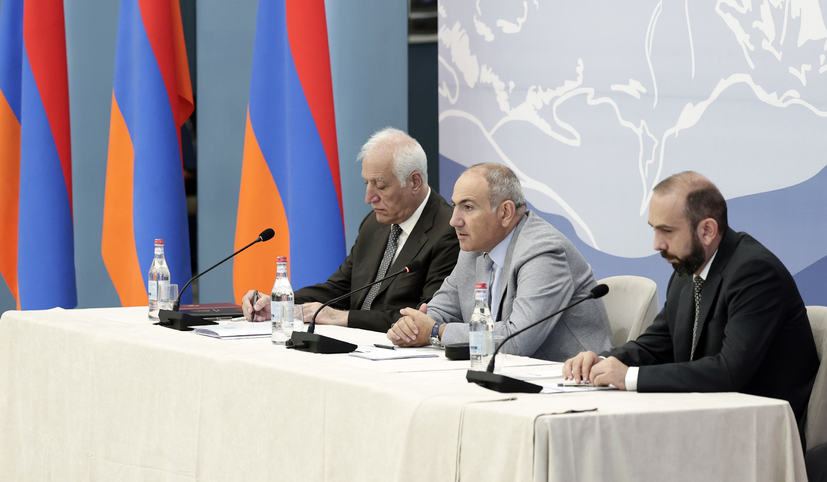 Մենք հարցերը ձգձգելու դիվանագիտությունը պետք է փոխարինենք հարցերը լուծելու դիվանագիտությամբ. Փաշինյան