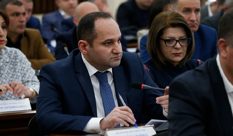 Երևանի քաղաքապետարանի աշխատակազմի քարտուղար կնշանակվի Վիլեն Արևշատյանը