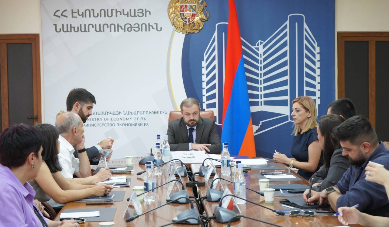 Պապոյանի մասնակցությամբ քննարկվել են 2026-ին ՀՀ-ում անցկացվելիք Մոնդիալ դե Բրյուսել գինու միջազգային մրցույթի կազմակերպչական հարցերը