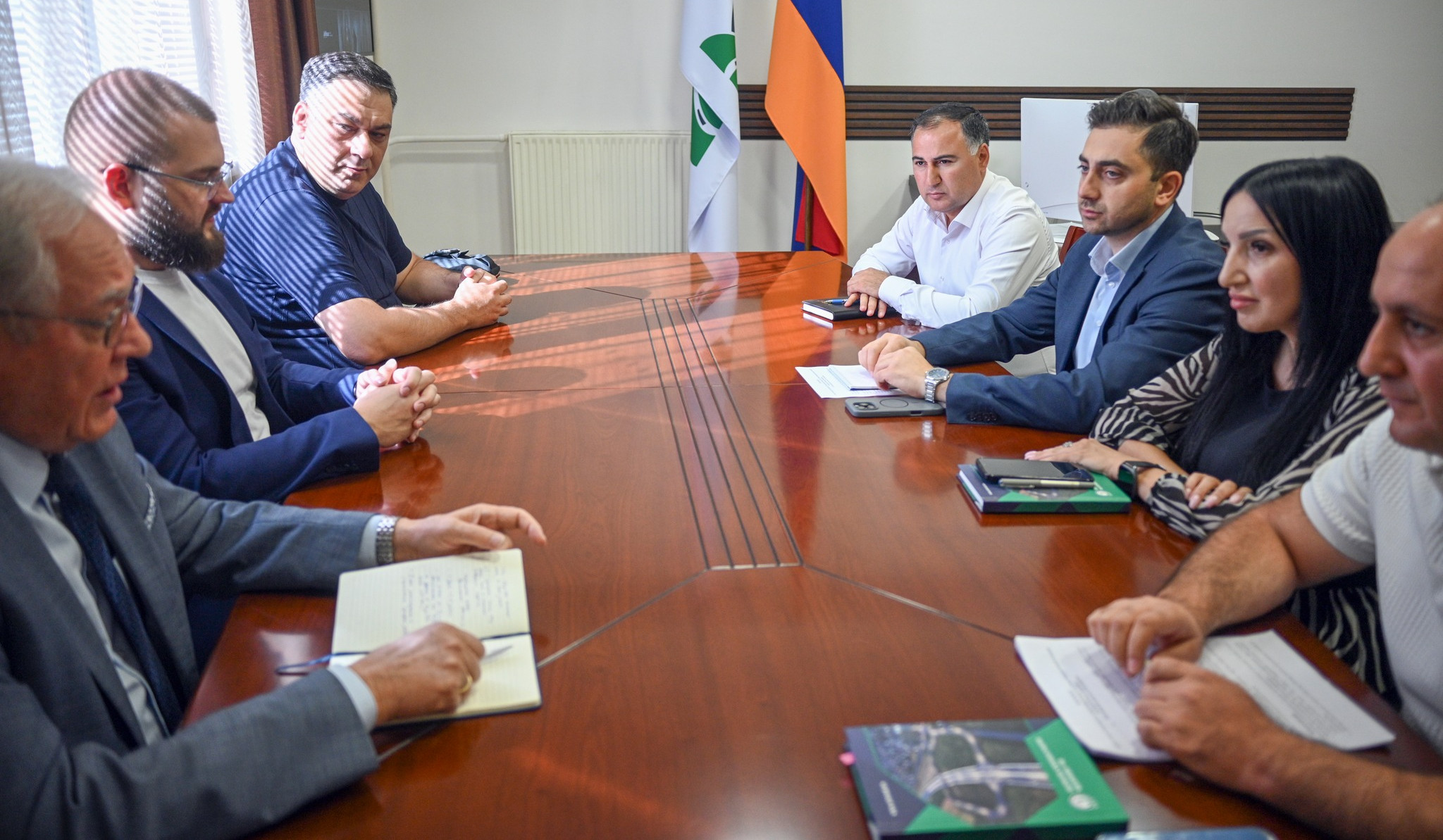 Քաջարան-Ագարակ ճանապարհահատվածի կառուցման ծրագրի շրջանակում աշխատում է մոտ 640 մարդ, ներգրավված է 230 միավոր շինտեխնիկա