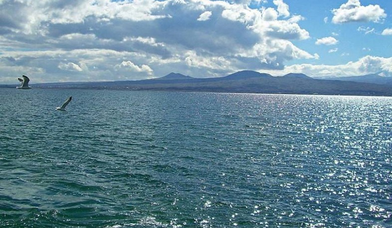 Որքան է Սևանա լճի ջրի միջին ջերմաստիճանը օգոստոսի 28-ին