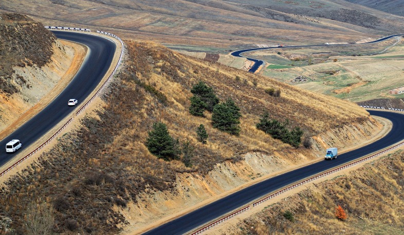 Ինչ իրավիճակ է ՀՀ ավտոճանապարհներին և Լարսում