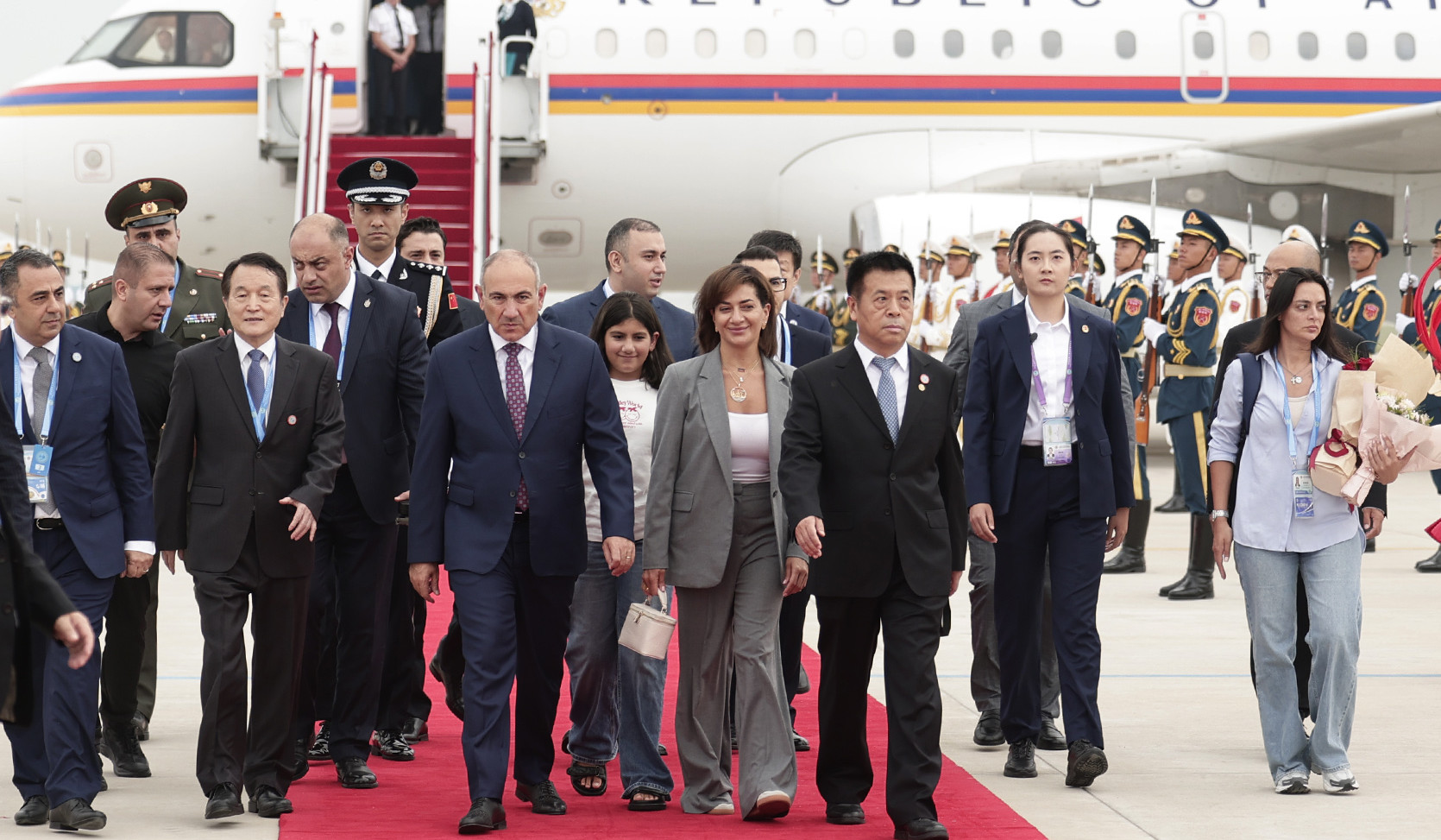 ՀՀ վարչապետն աշխատանքային այցով ժամանել է ՉԺՀ