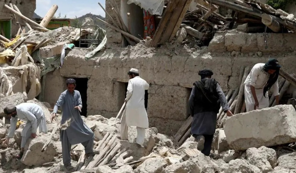 Hundreds feared dead after 6.0 magnitude earthquake strikes Jalalabad, Afghanistan
