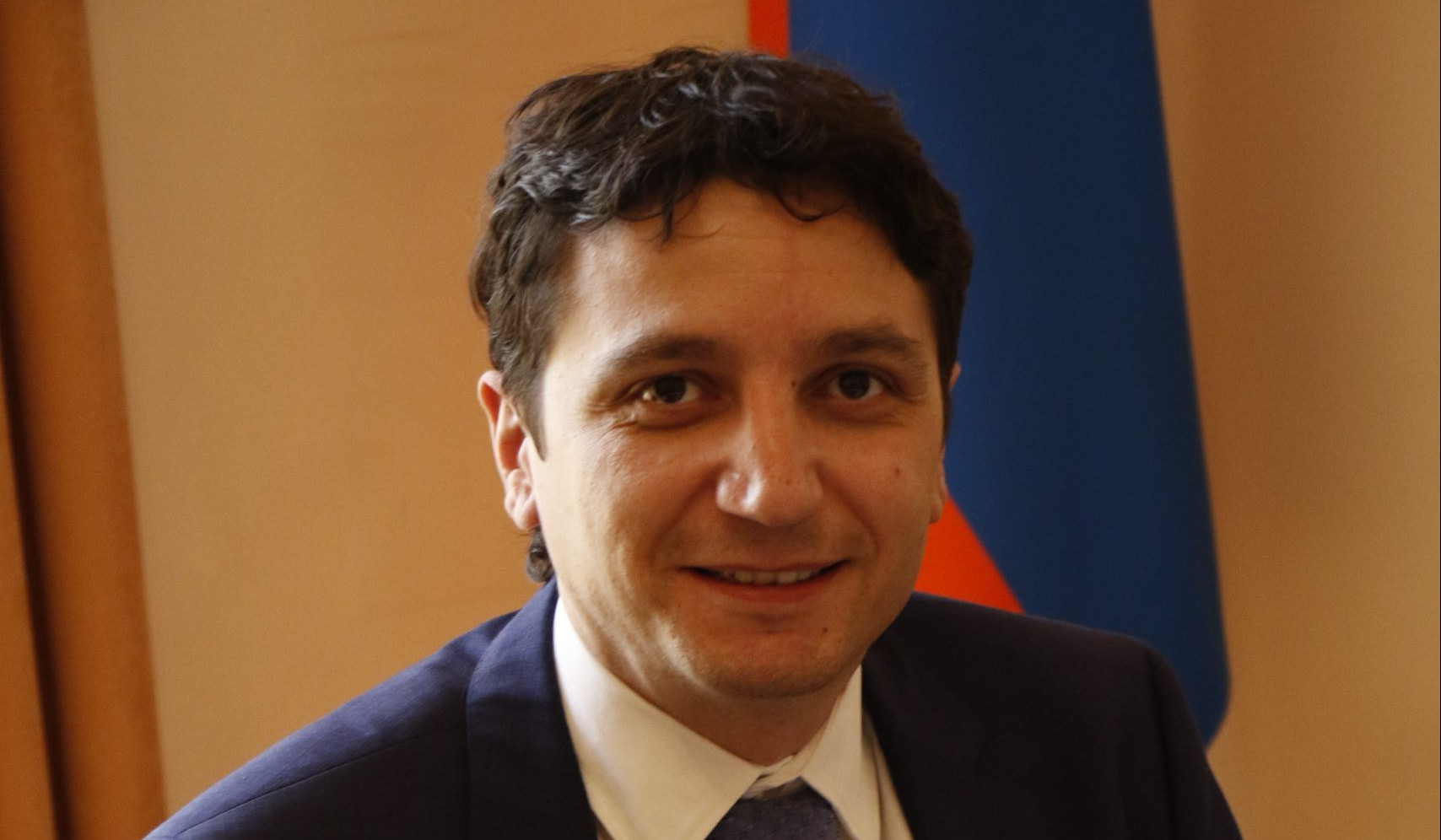 Արհեստական բանականության այս դարաշրջանում էականը մարդու էմոցիոնալ ինտելեկտն է. Վահե Հովհաննիսյանի ուղերձը